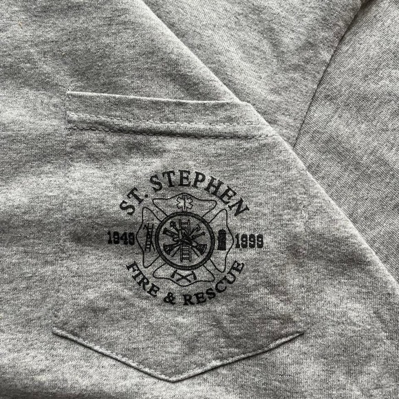 CLEANN Y2K grey graphic tee! -tagged L, see measurements - Picture 3 of 8